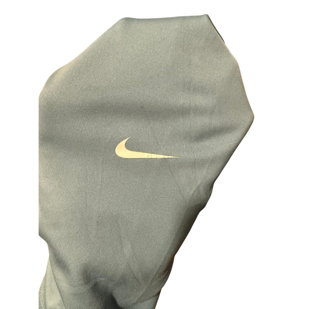 Nike Dri-Fit Light Blue Leggings - Performance Activewear - Picture 6 of 8